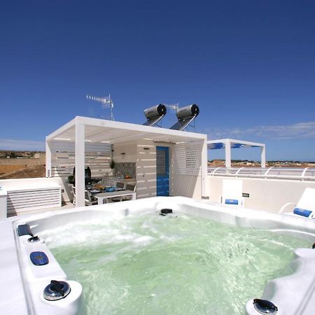 Itaca E Medea - Appartamenti Con Idromassaggio In Terrazza Сан-Віто-Ло-Капо Екстер'єр фото