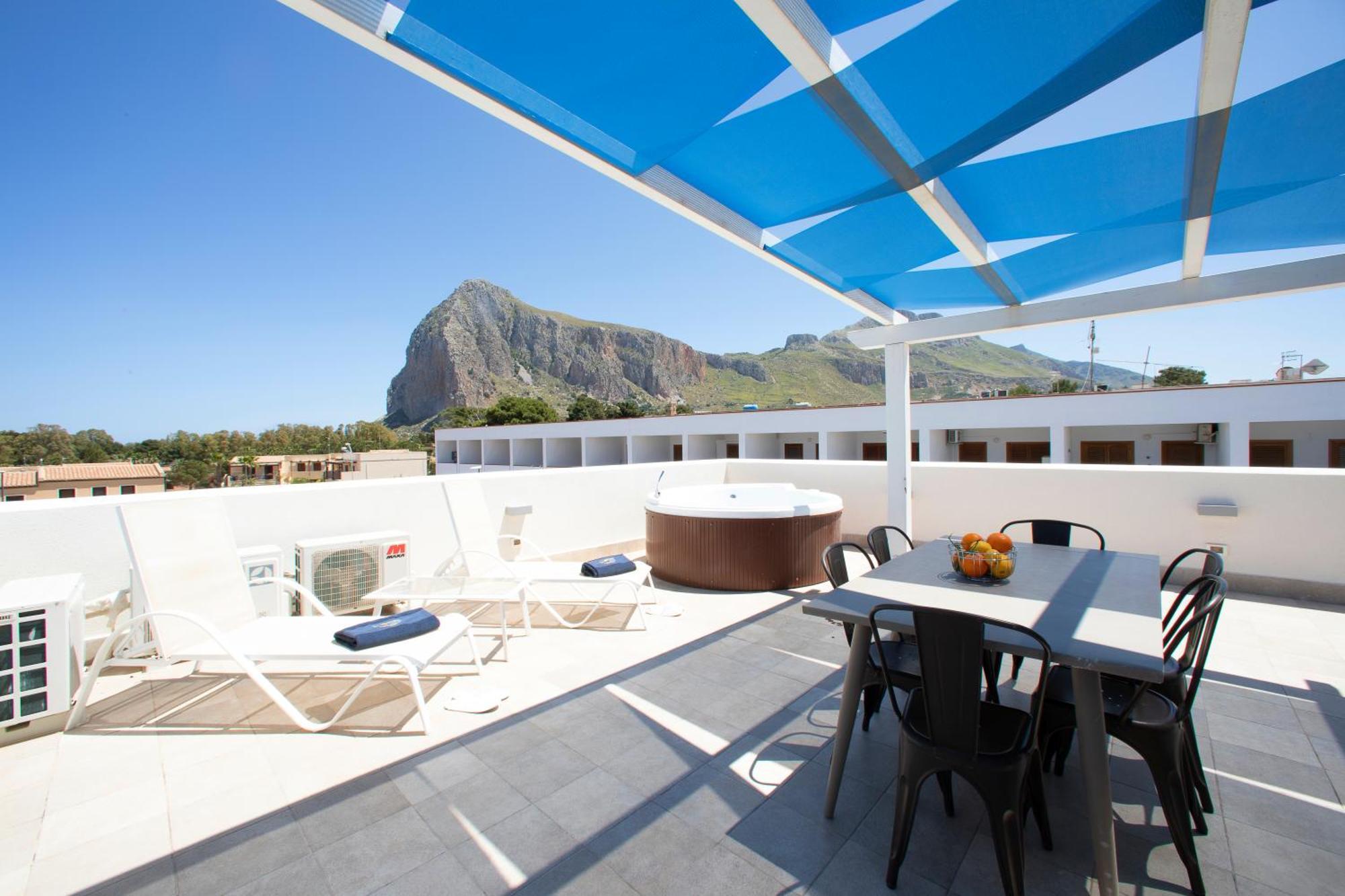 Itaca E Medea - Appartamenti Con Idromassaggio In Terrazza Сан-Віто-Ло-Капо Екстер'єр фото